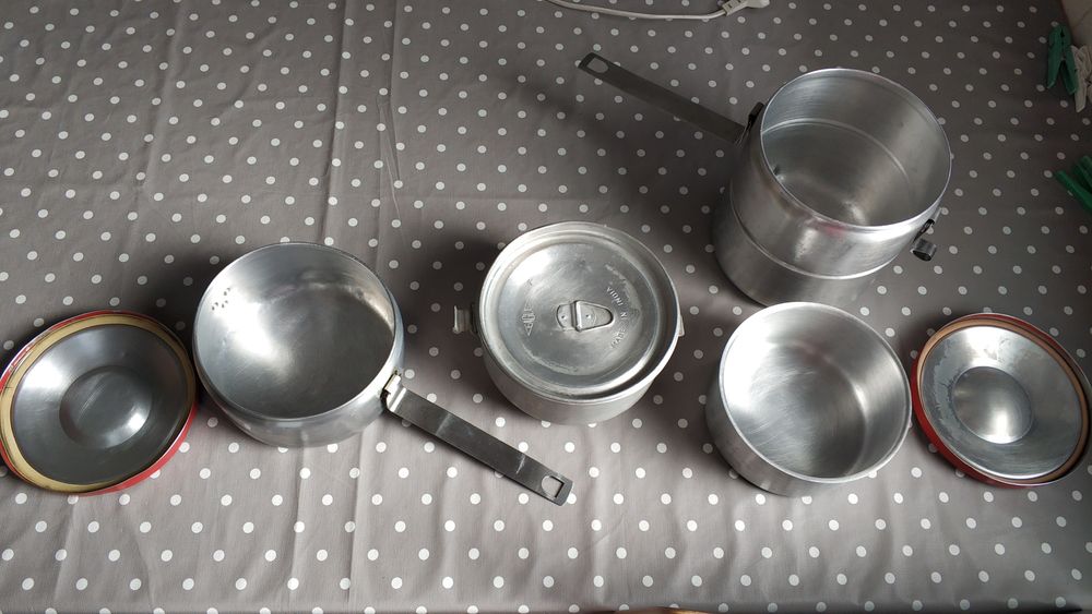 Conjunto de Marmitas em Alumínio Vintage