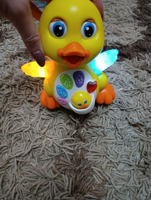 Розвиваючі іграшки для малюків