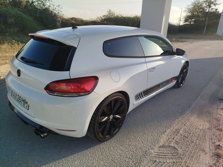 Vw Scirocco 2.0tdi foto 4