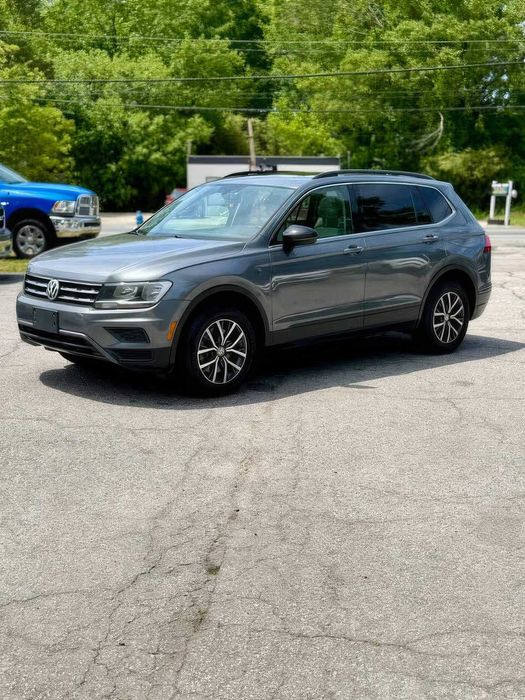Volkswagen Tiguan      2019