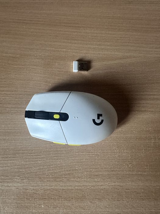 Навушники Logitech G435 та мишка Logitech G305