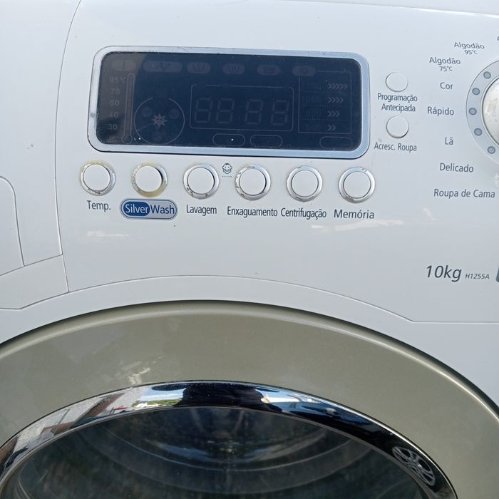 Máquina de lavar roupa, semi-nova 10Kg