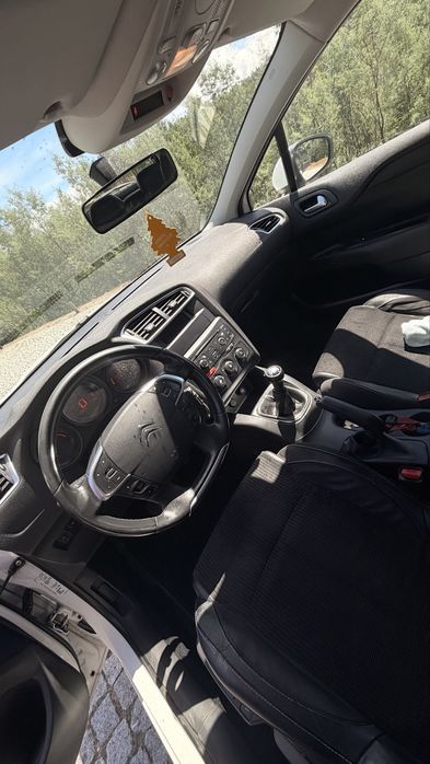 Citroen C4 1.6 gasóleo 2011