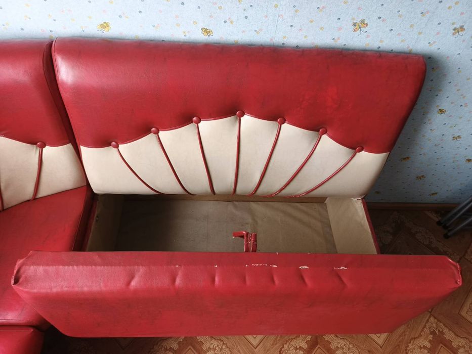 Продам Кухонний уголок