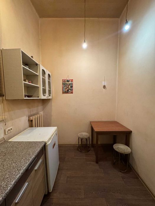 Продам 1 к. квартиру на Володимира Антоновича, буд. 49