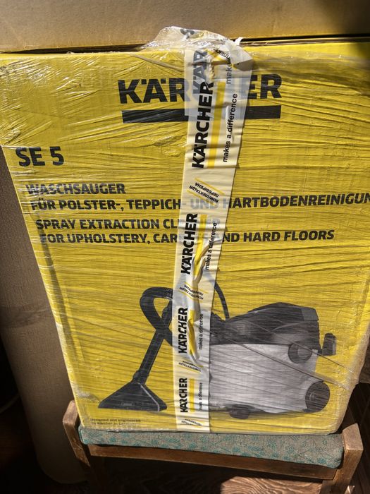 Миючий пилосос Karcher