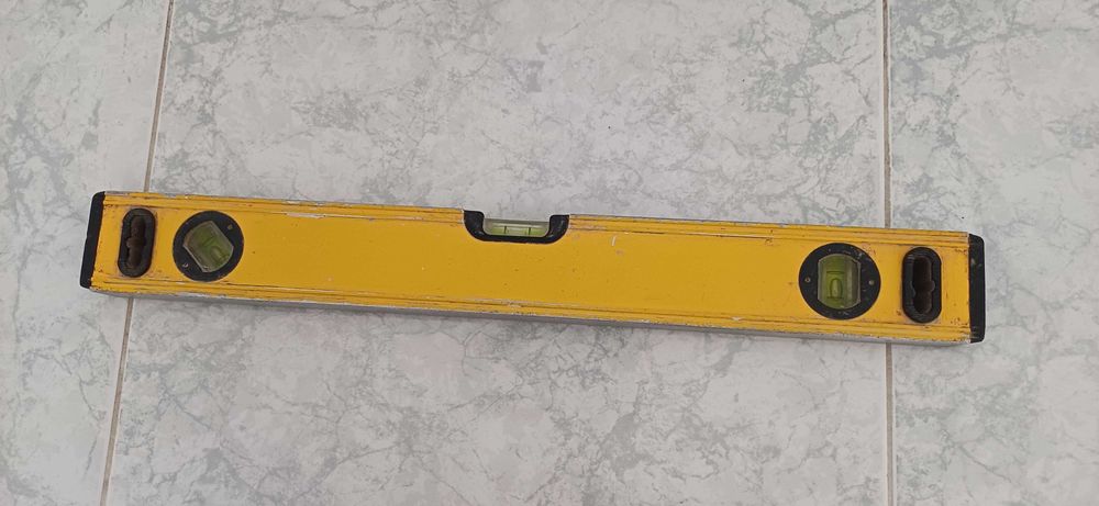 Nível de Alumínio 3 Bolhas 50 cm