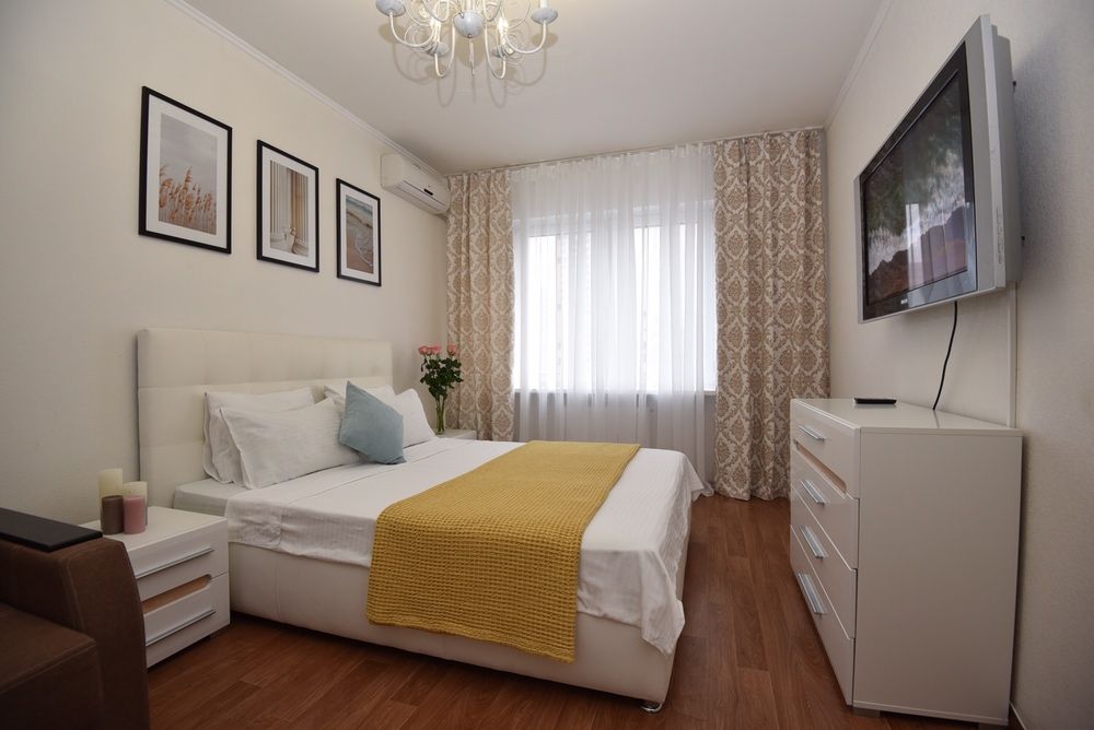 2 спальни Осокорки Патриотика  7 спальных мест