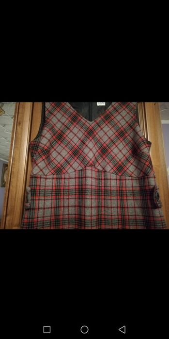 Sukienka elegancka w kratę Grey Wolf rozm 40