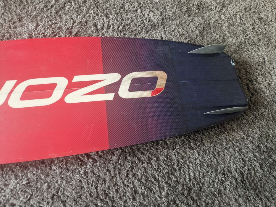 Deska kitesurfing ozone code V3