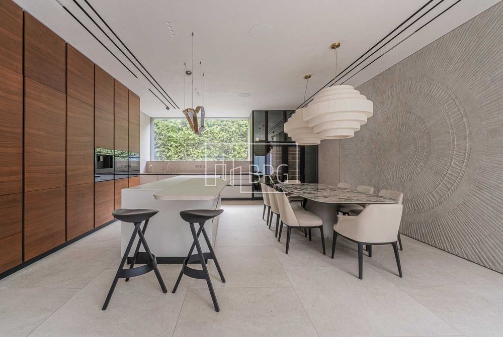 Продажа нового современного дома с бассейном Плюты Конча Заспа без %