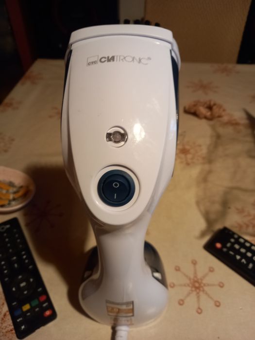 Bom novo ferro de passar64285344249347122