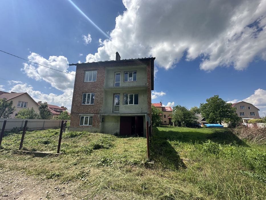 Продам  Будинок  вул Східна