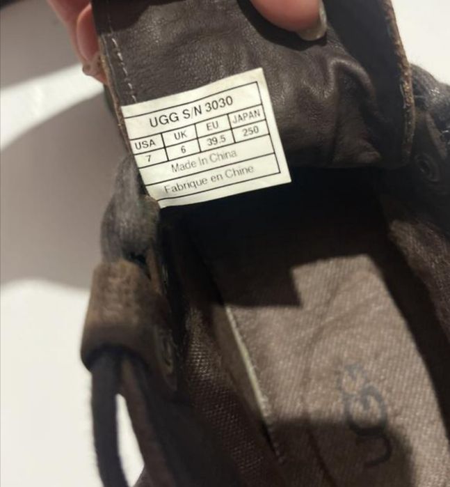 Ботинки UGG 39.5 чоловічі черевики угг агг шкіряні малогого розміру