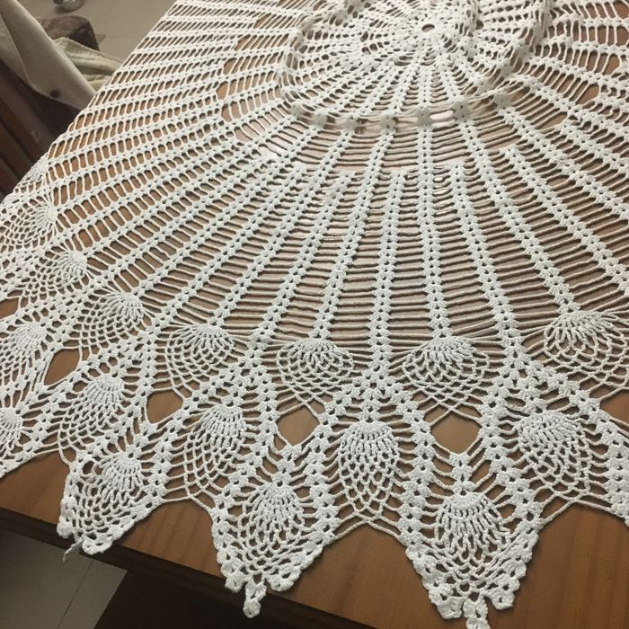 Handmade Crochet Tablecloth64738534586881122