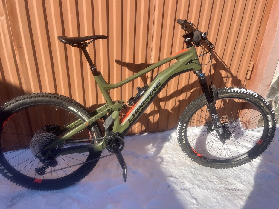 Велосипед LAPIERRE карбоновий