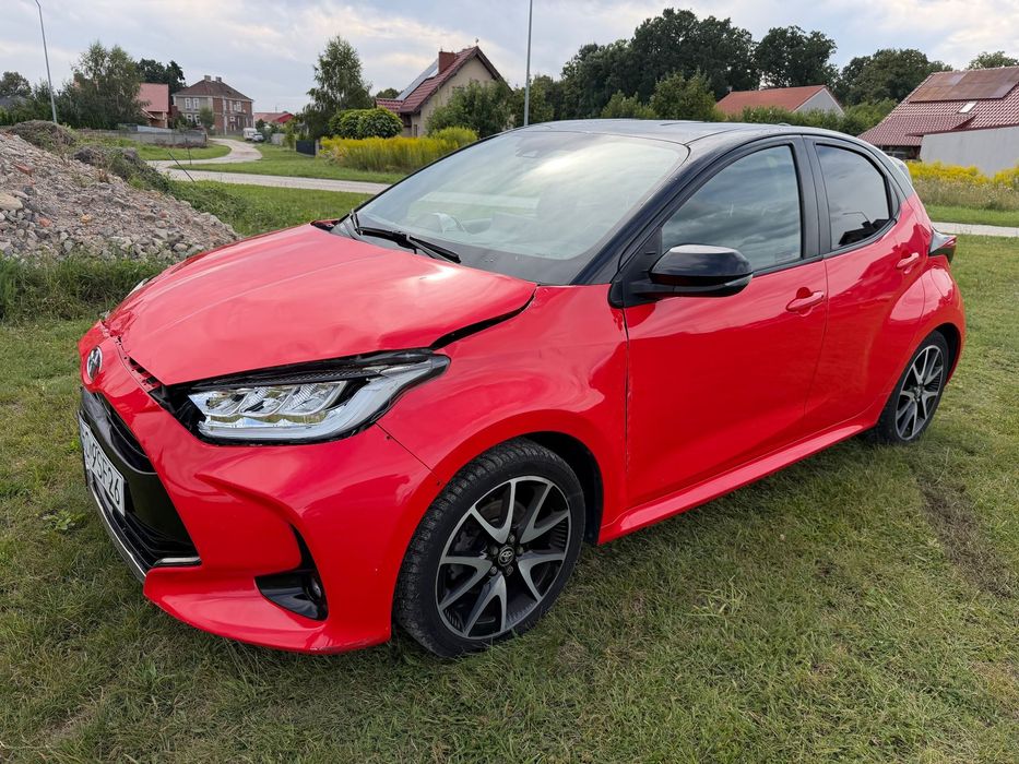 Toyota Yaris Toyota Yaris 1.5 Benzyna | AUTOMAT | Salon PL | Dwu-kolor | Uszkodzony