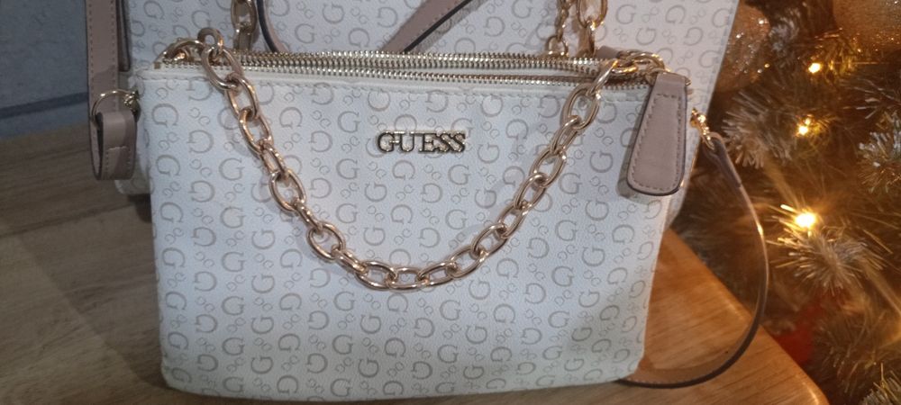 Komplet torebek Guess