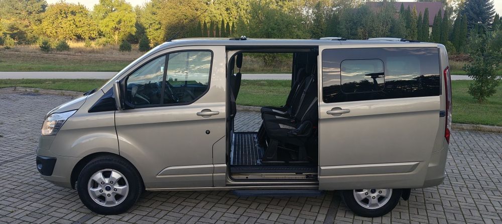 Ford Tourneo Custom