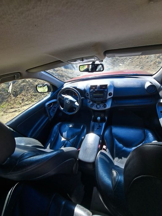 Продам тойота рав 4