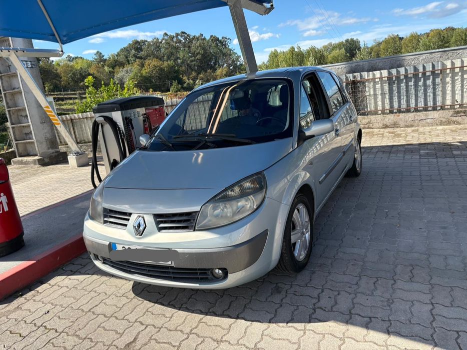 Renault Senic 2 -  1.5 DCi - 110cv