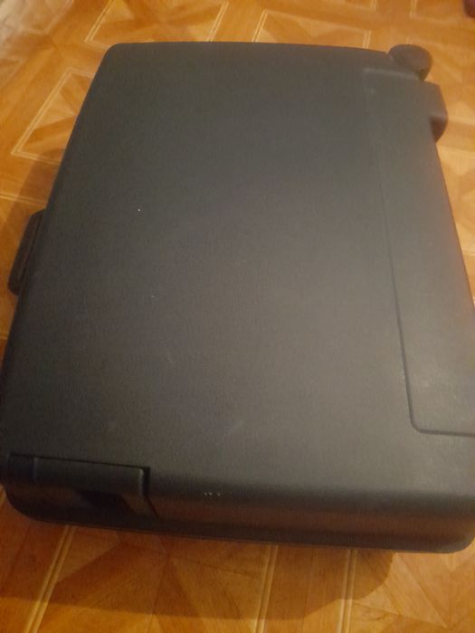 Валізи  на колесах для подорожей