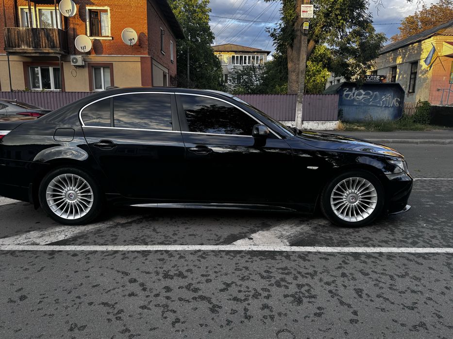 BMW 5 Series 2009 VIN WBANX31050C175907 фото оголошення 3 з 8