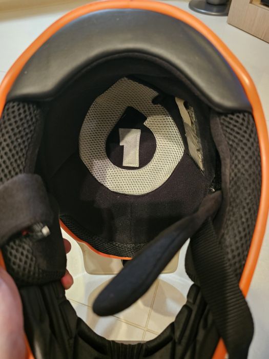 Kask 661 Cross Bike plus pancerz