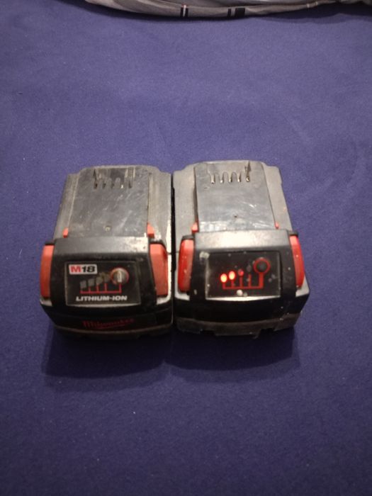 Sprzedam 4 baterie Milwaukee M18