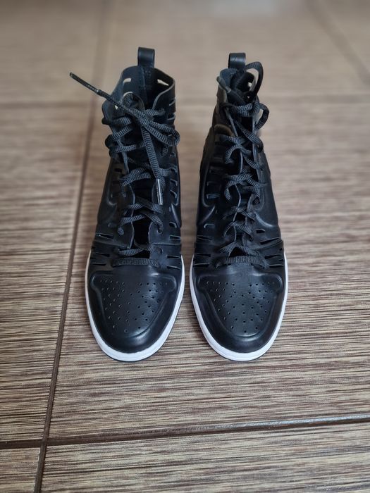 кросівки Nike Dunk Sky Hi 2.0 Joli Black, оригінал
Стан нових
устілка
