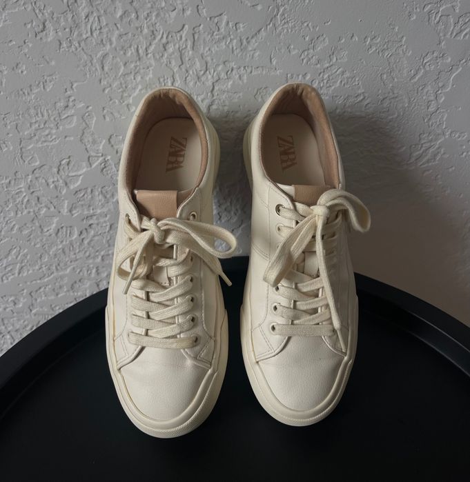 Кеди/кросівки ZARA