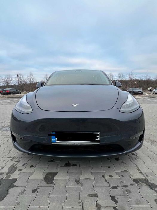 tesla Y performance 2022
