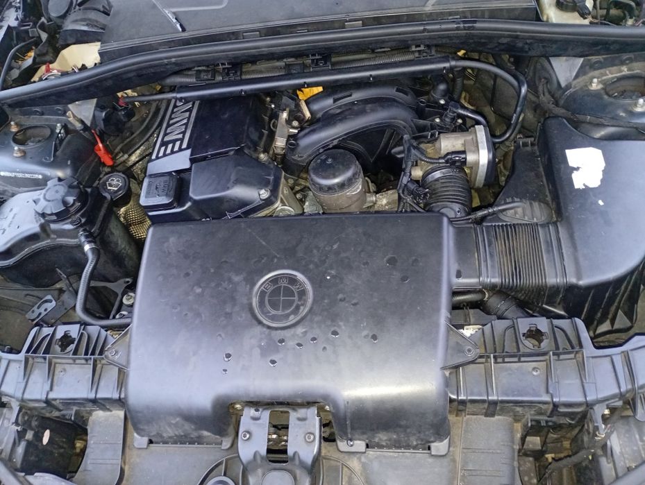 Sprzedam czesci z bmw 1 e87 1.6