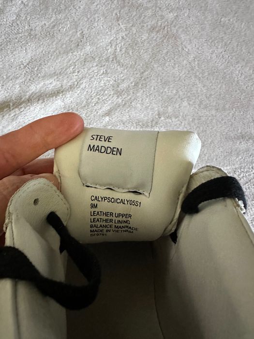 Нові Шкіряні кросівки високі Steve Madden 39 р