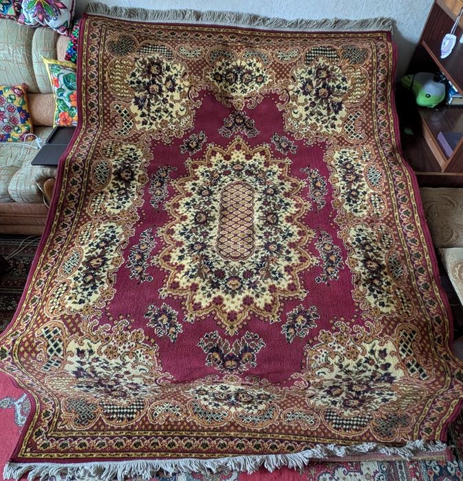 Килим 190 х 280 бельгійський, ОЛХ доставка не можлива