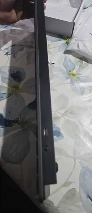 Teclado ultra slim sem fios retroiluminado + rato