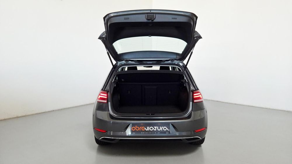 VW Golf 1.0 TSI Confortline