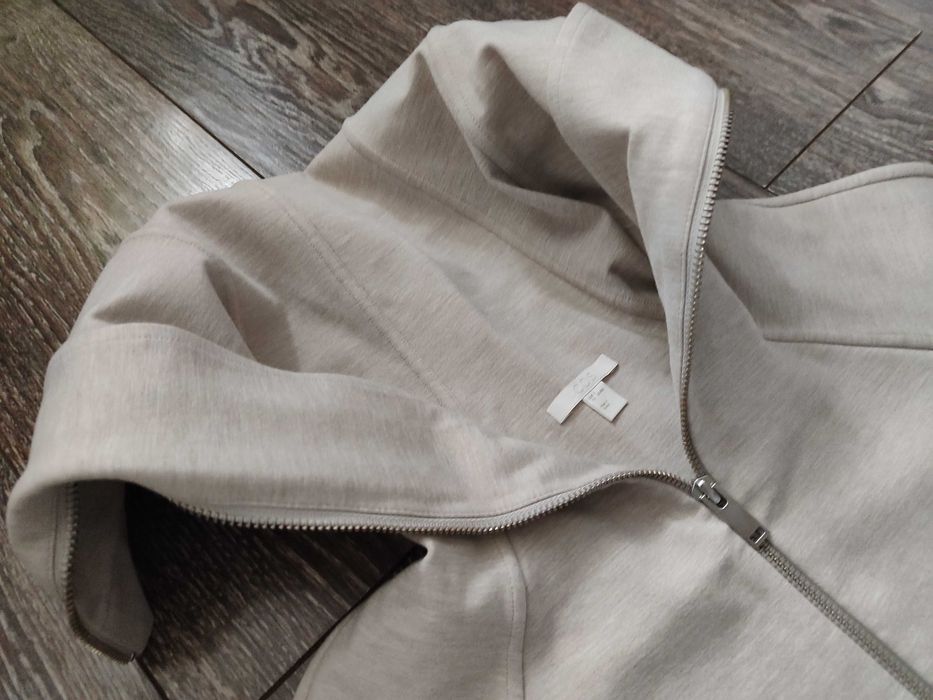 Зипхуди COS размер s