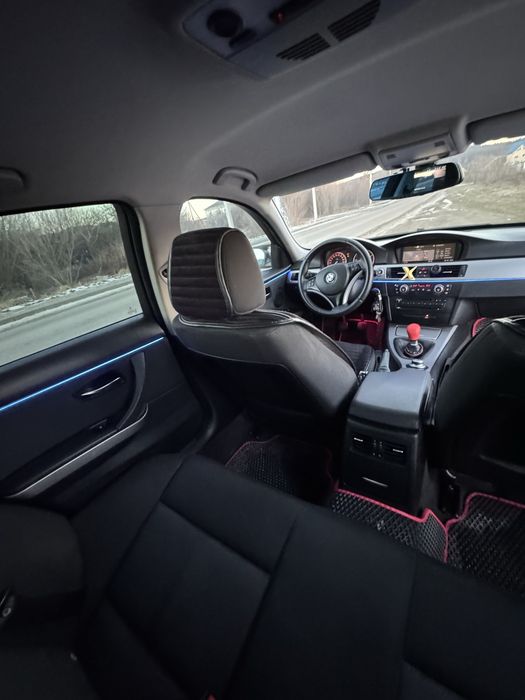 BMW E90-318d-N47.