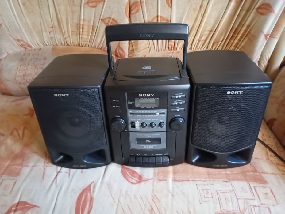 Музыкальный центр Sony CFD-Z110