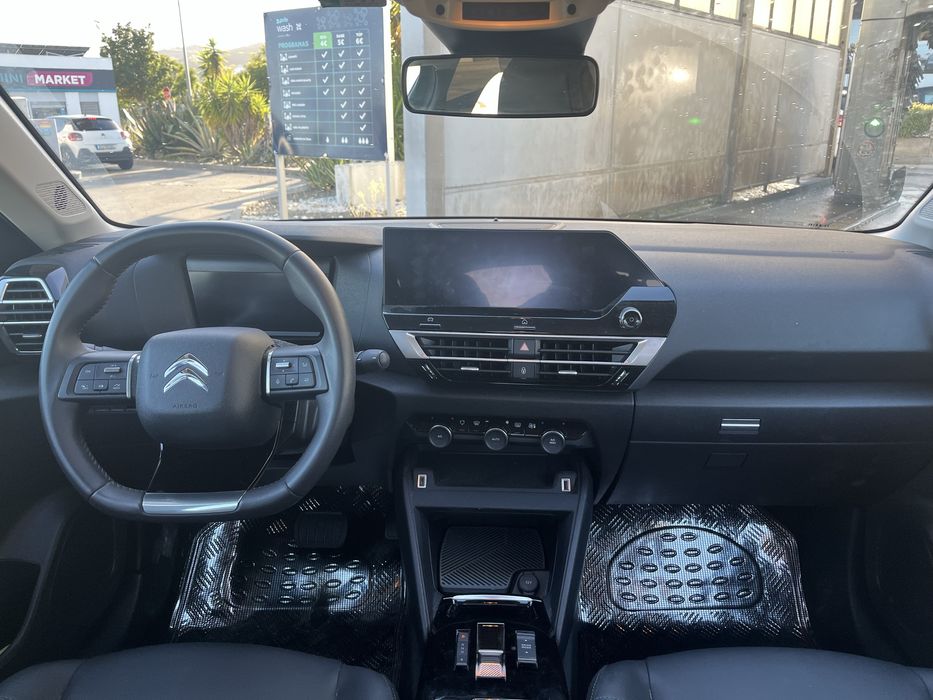 Vendo  Citroen e-C4x