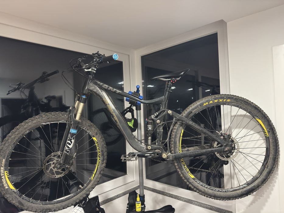 Bicicleta giant reign 2017