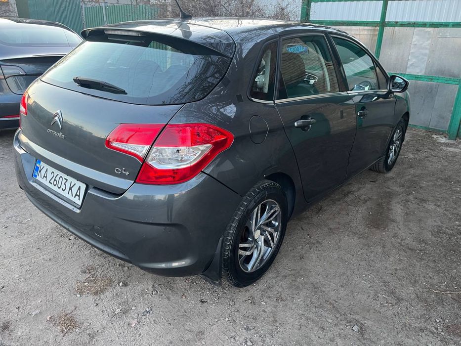 Citroen C4 продам