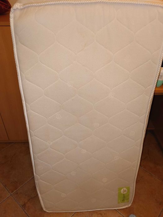Colchão para cama de bebe