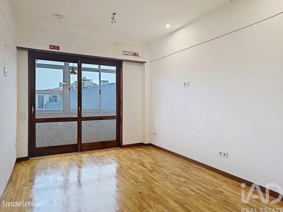 Apartamento T1 em Cedofeita, Santo Ildefonso, Sé, Miragaia, São Nicola