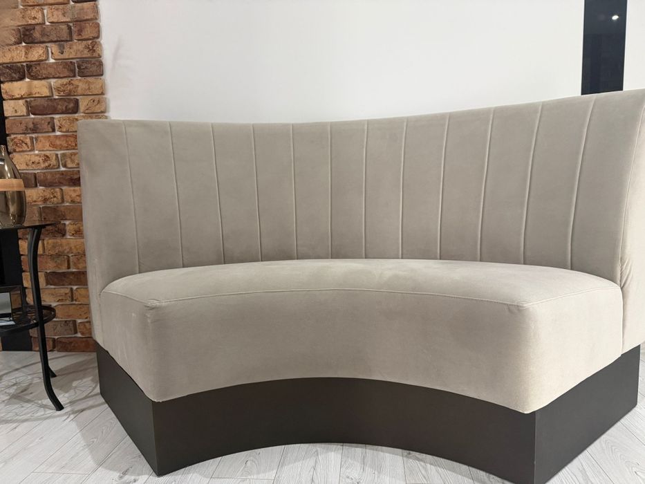 Sofa - kanapa - półokrągła - unikatowa -   NOWA