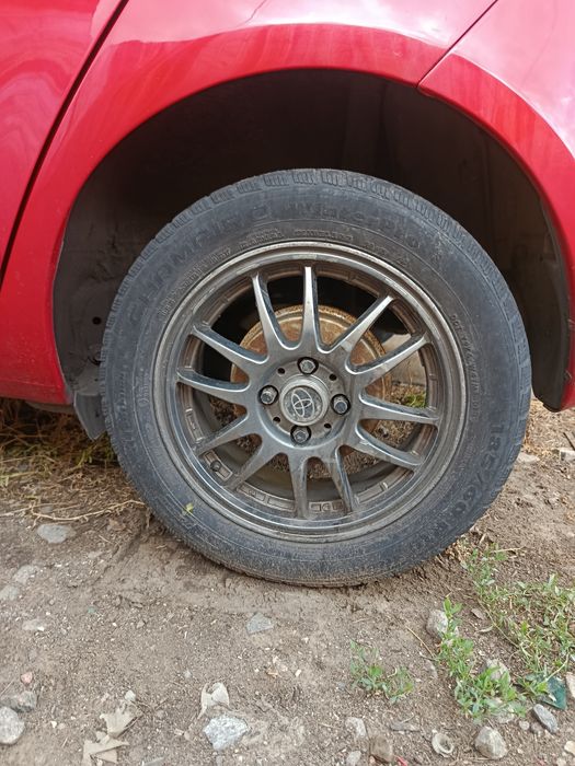 Продам двери TOYOTA Yaris 2007гв