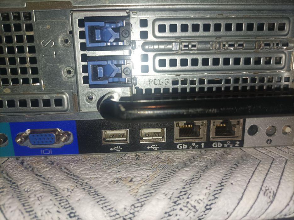 Продам сервер Dell PowerEdge 2950