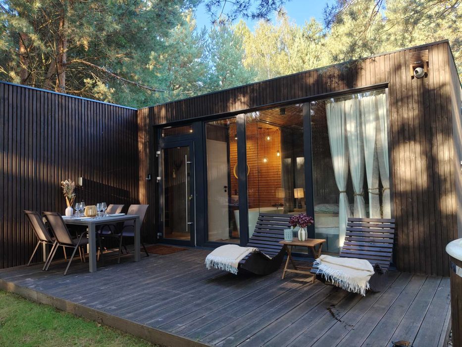 Domki w lesie pod Warszawą na wynajem - sauna , jacuzzi , wakacje