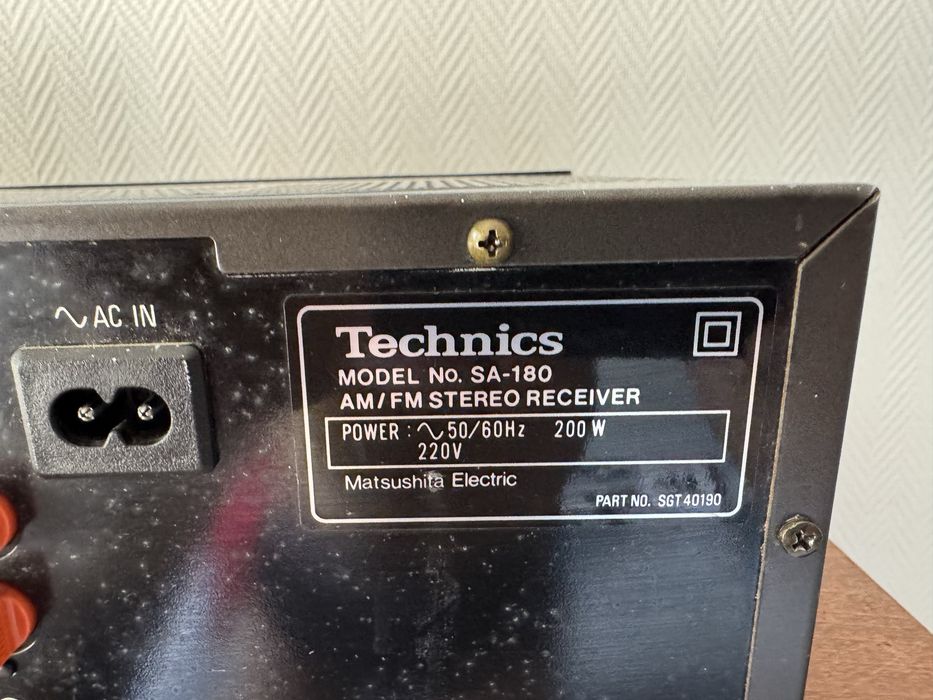 Amplituner Technics SA-180